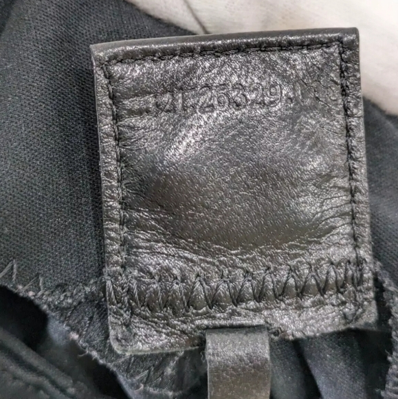 FENDI Black Nylon and Leather Mini Tote Bag with Pouch! - Picture 9 of 16